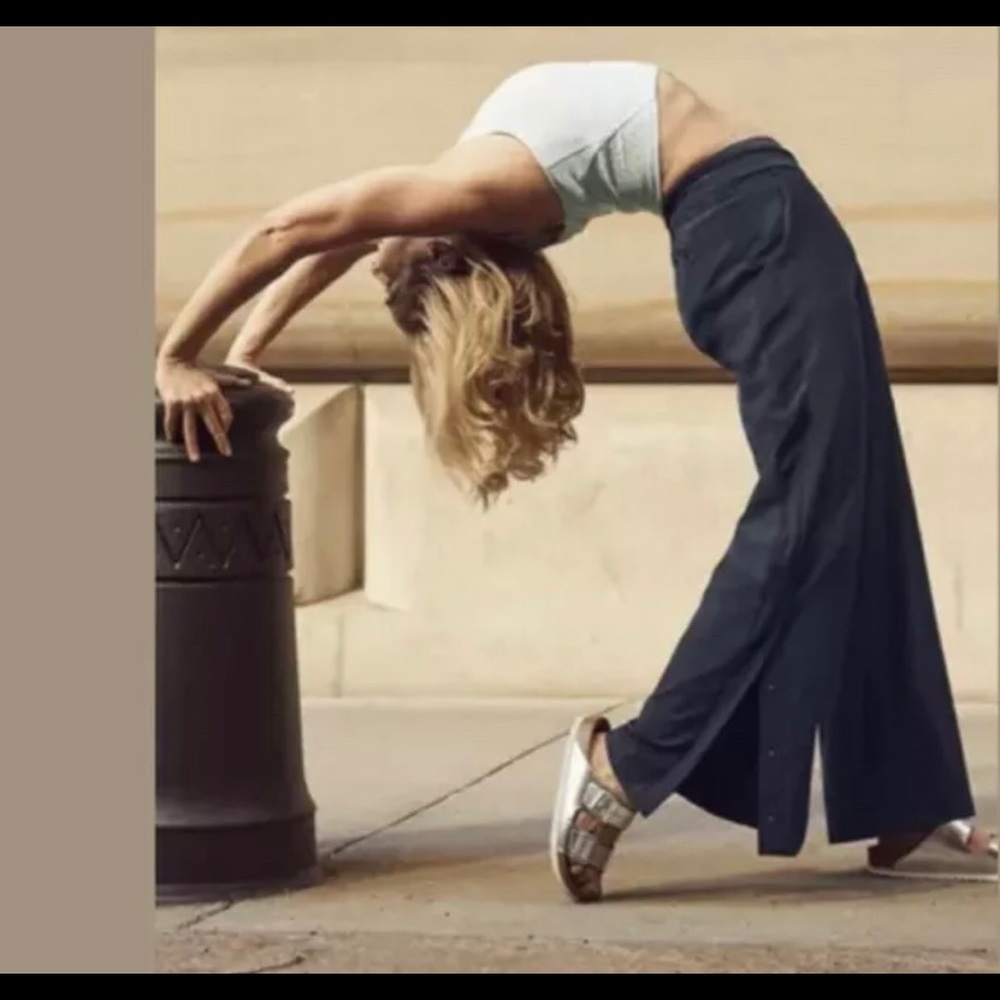 ATHLETA GRAMERCY TROUSERS SIZE 4